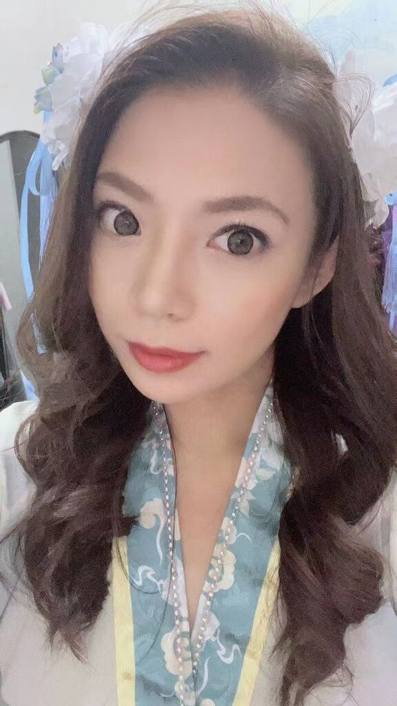 哈利法克斯援交，日本妹子！