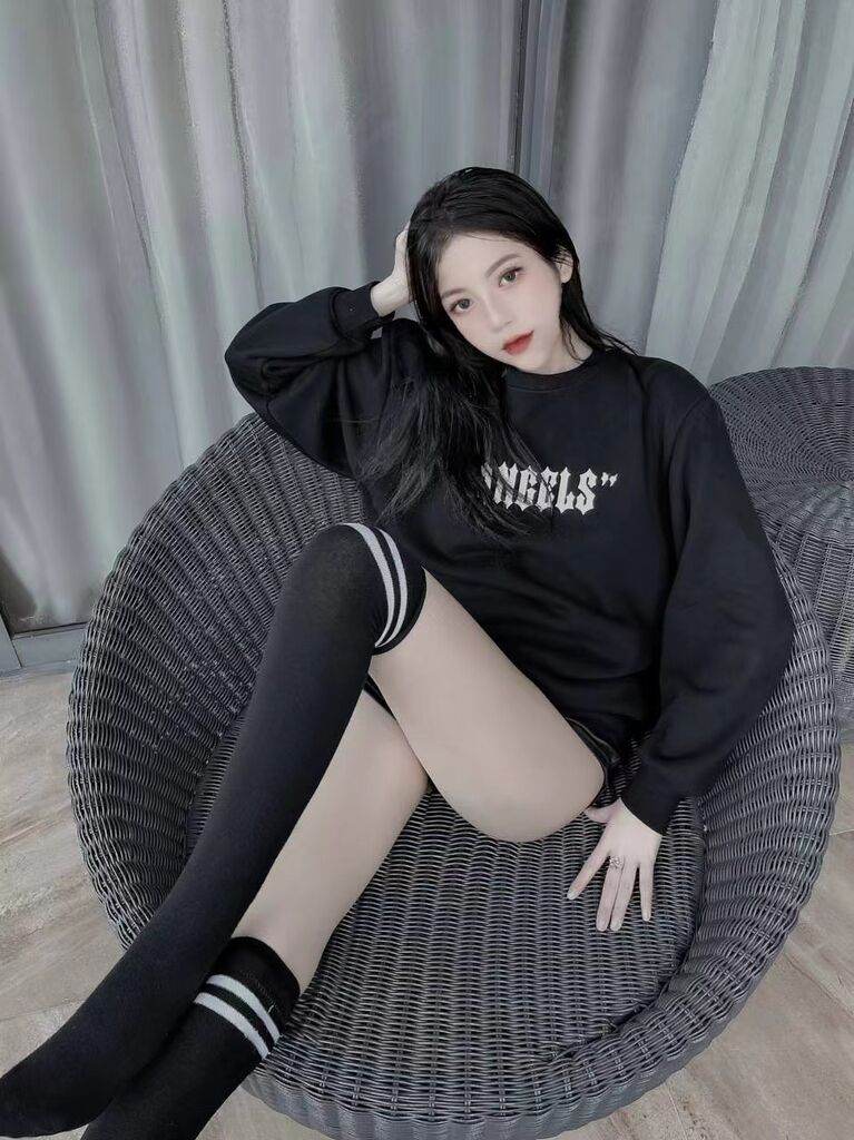 洛杉矶楼凤，年龄很小的越南妹子！