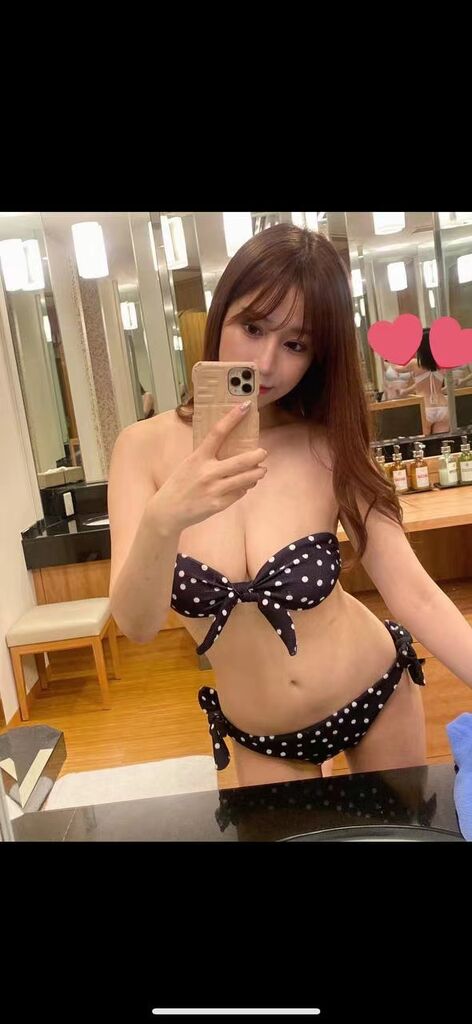 悉尼出钟，瘦瘦的日本妹子！