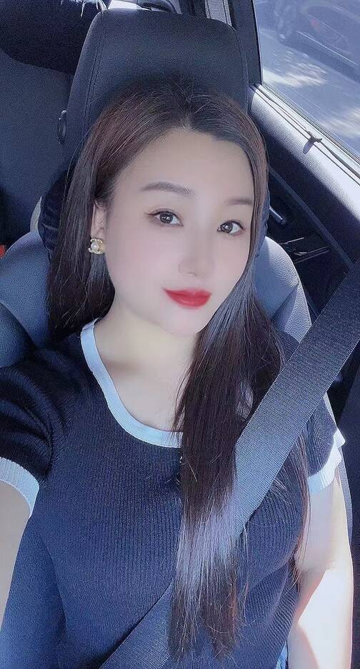 新泽西楼凤，推荐个身材很好的御姐！